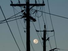 Dostawca prądu stracił miliony przez pomysłowego elektryka