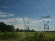 Coraz więcej Polaków zmienia dostawcę prądu