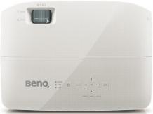 BenQ W1050