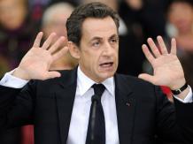 Nicolas Sarkozy krytykowany przez opozycję