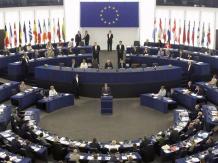 PE w walczy z korupcją wśród europosłów